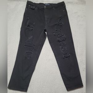 Aeropostale Black Distressed Mom Jeans  Size 18R